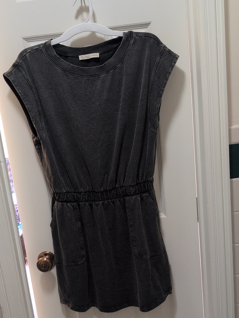 Raw Mode Washed Black Sleeveless Elastic-Waist Dress